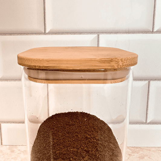 Porta Mantimento Quadrado com Tampa de Bambu 1,1L